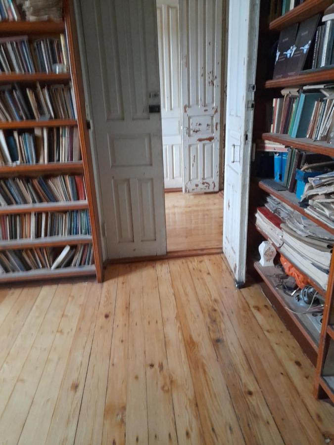 Levani'S Guesthouse Zugdidi Zewnętrze zdjęcie
